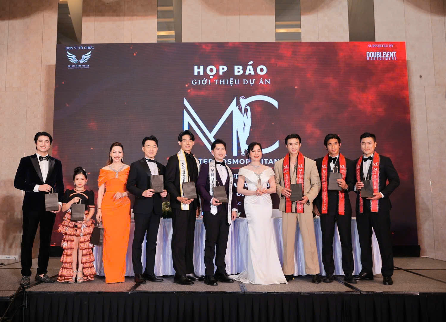 z7671813700305 0e406b38f967412f15b0f9d403ebdbdf